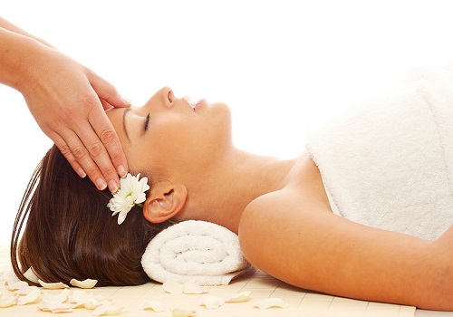 Benefits of Indian head massage for stress relief